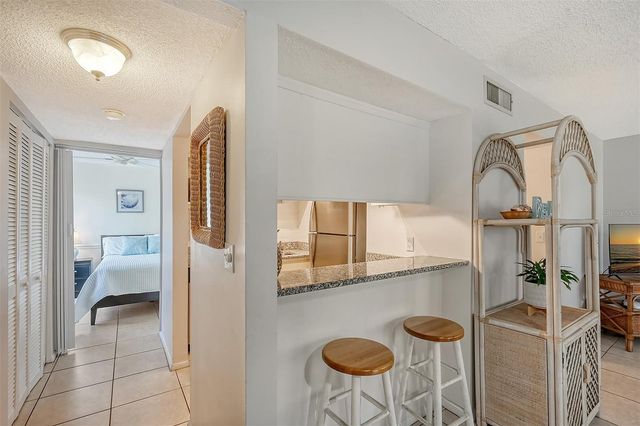 6157 MIDNIGHT PASS ROAD G11, Sarasota, FL 34242