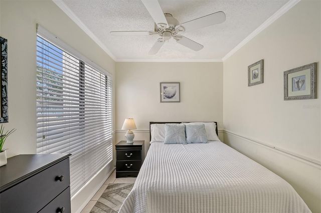 6157 MIDNIGHT PASS ROAD G11, Sarasota, FL 34242