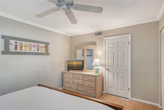 6157 MIDNIGHT PASS ROAD G11, Sarasota, FL 34242