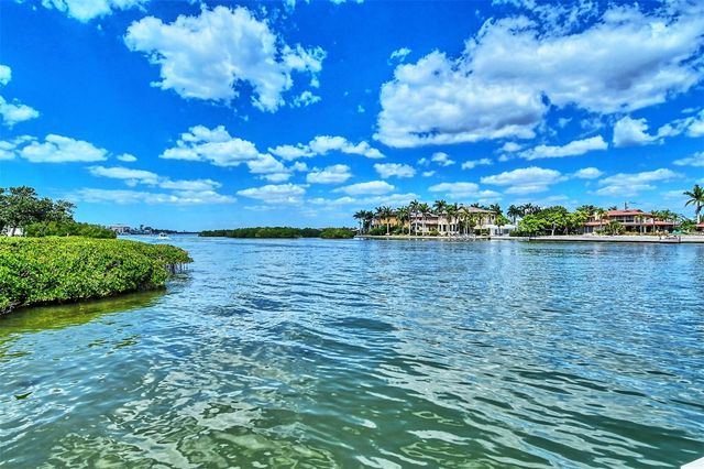 6157 MIDNIGHT PASS ROAD G11, Sarasota, FL 34242