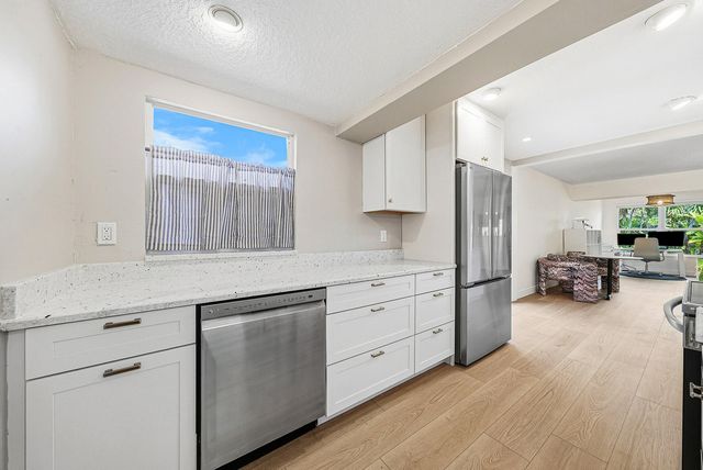 435 NE 35th Street, Boca Raton, FL 33431