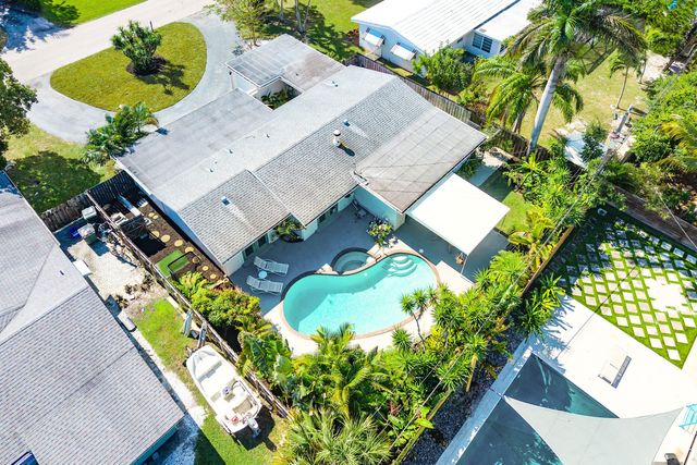 435 NE 35th Street, Boca Raton, FL 33431