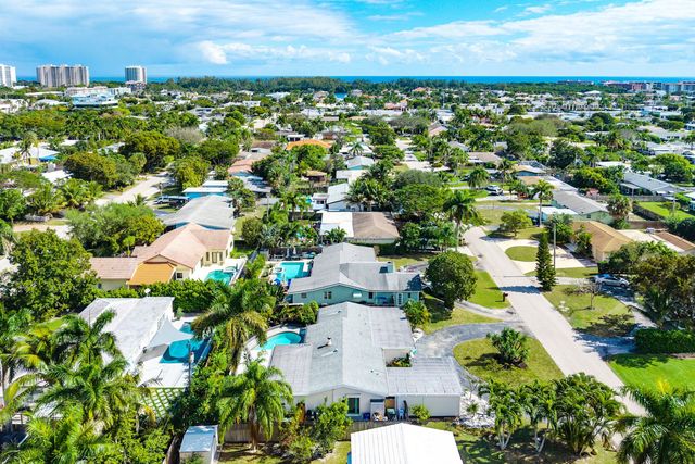 435 NE 35th Street, Boca Raton, FL 33431