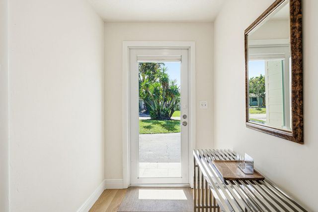 435 NE 35th Street, Boca Raton, FL 33431