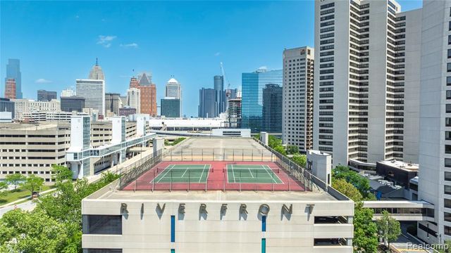 300 Riverfront Drive 7G, Detroit, MI 48226