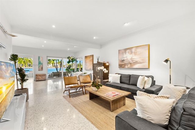 365 N Shore Drive, Miami Beach, FL 33141