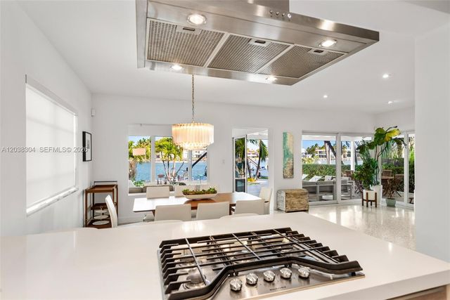 365 N Shore Drive, Miami Beach, FL 33141