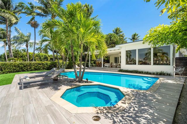 365 N Shore Drive, Miami Beach, FL 33141
