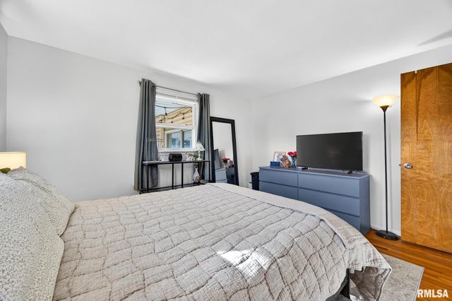 310 SHERWOOD PARK Road, Washington, IL 61571