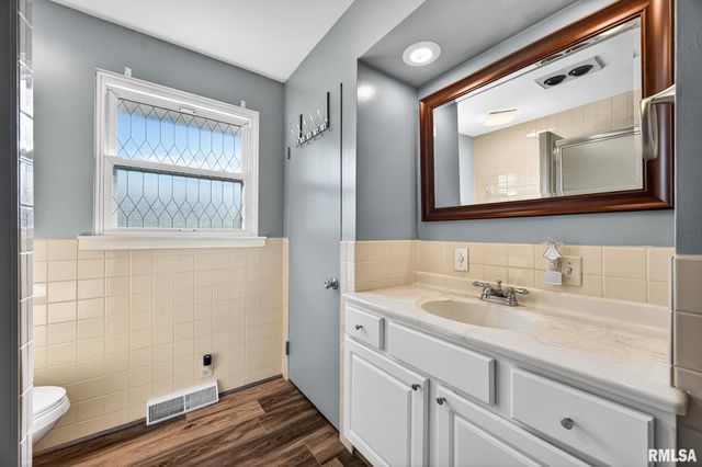 310 SHERWOOD PARK Road, Washington, IL 61571