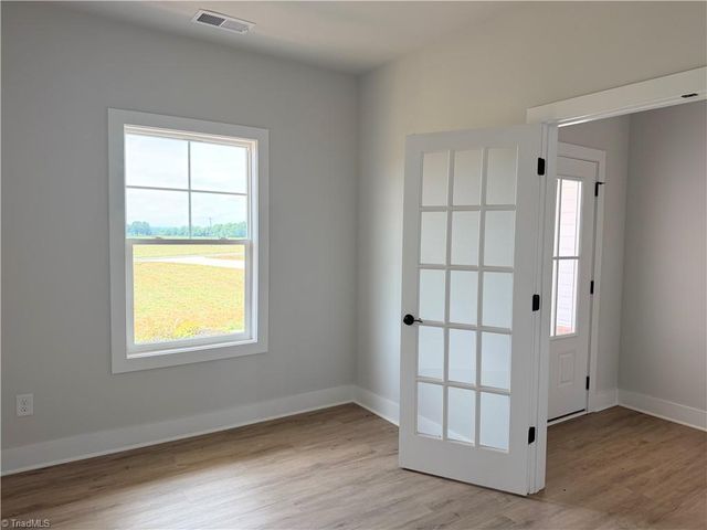 2440 Sandy Springs Road, Mocksville, NC 27028
