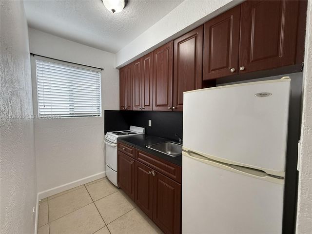 421 SW 6th Street 7, Miami, FL 33130