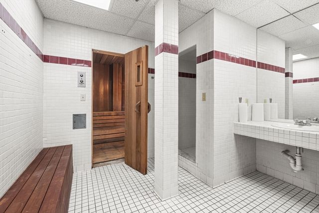 10 Linwood St 214, Malden, MA 02148