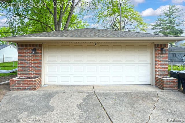 30650 Minton Street, Livonia, MI 48150