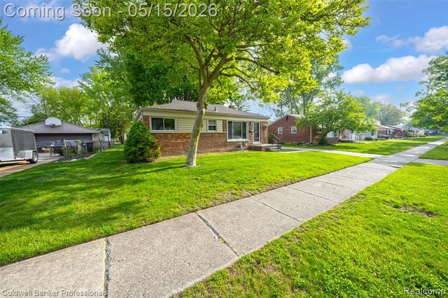 30650 Minton Street, Livonia, MI 48150
