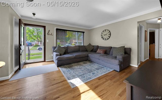30650 Minton Street, Livonia, MI 48150