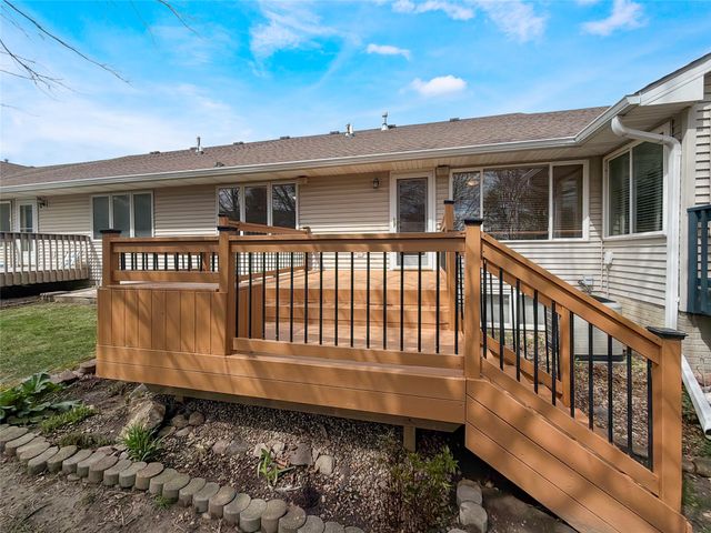 15764 Sheridan Avenue, Clive, IA 50325