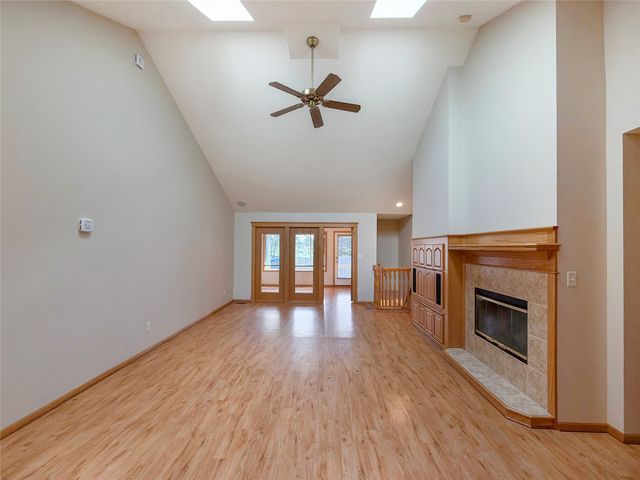 15764 Sheridan Avenue, Clive, IA 50325