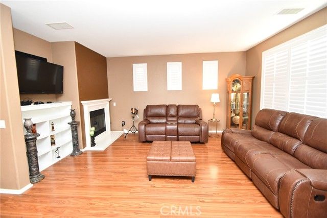 2710 Dumalski, Lakewood, CA 90712