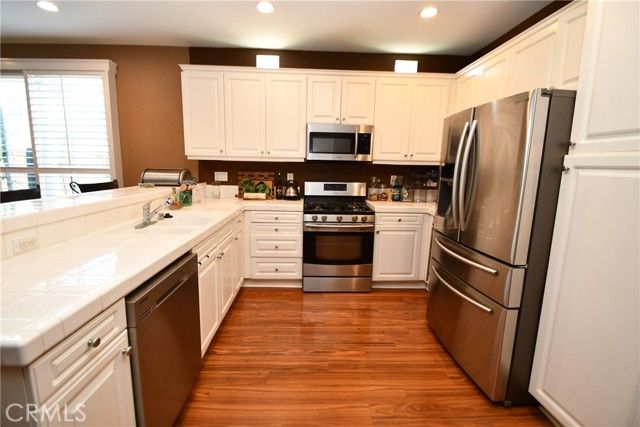 2710 Dumalski, Lakewood, CA 90712