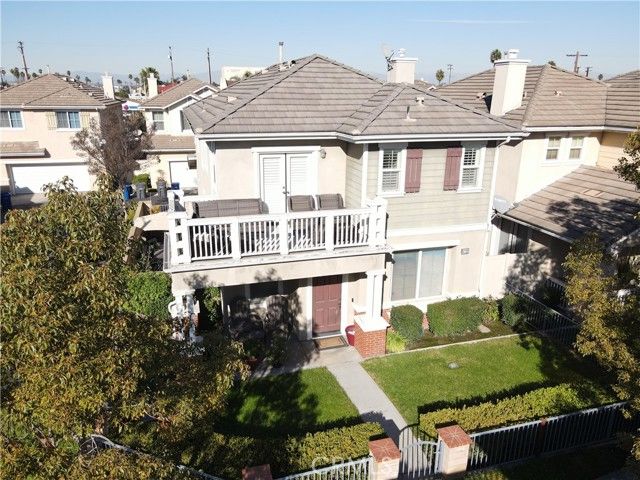 2710 Dumalski, Lakewood, CA 90712