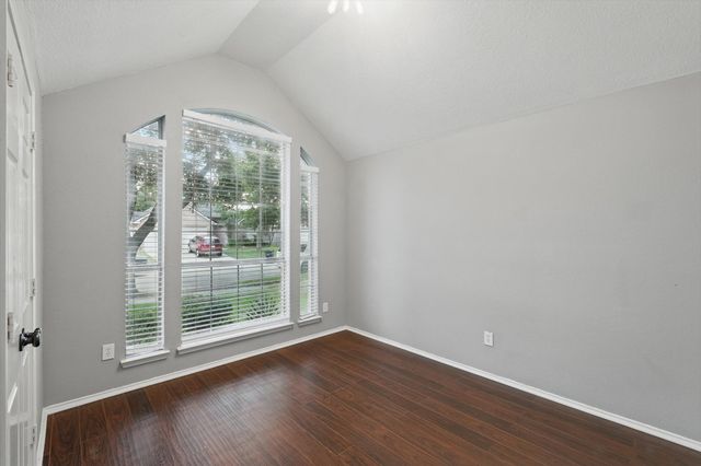 4704 Misty Ridge Drive, Fort Worth, TX 76137