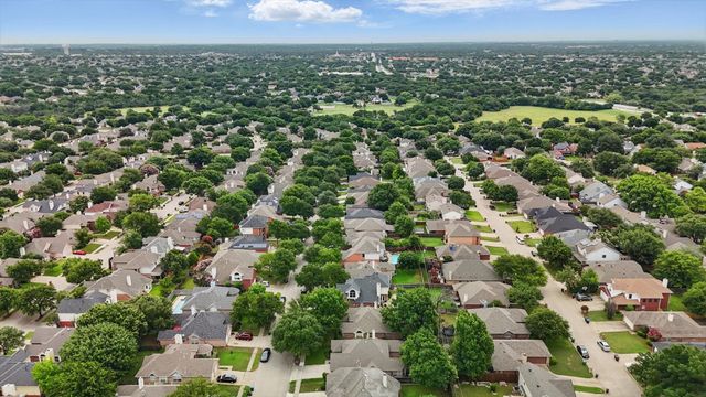 4704 Misty Ridge Drive, Fort Worth, TX 76137