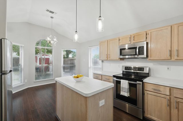 4704 Misty Ridge Drive, Fort Worth, TX 76137