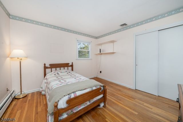8 Hathaway Dr, New Providence Boro, NJ 07974