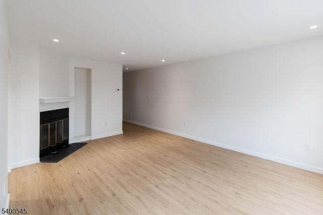 22 Heritage Dr C, Chatham Twp., NJ 07928