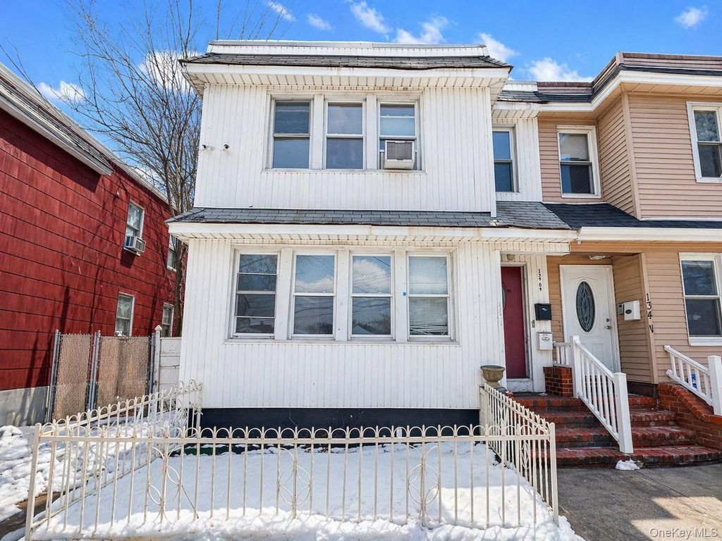 134-09 Hawtree Street, Ozone Park, NY 11417