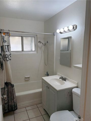 749 N Viceroy, Covina, CA 91723
