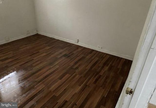 859 E WESTMORELAND ST, Philadelphia, PA 19134