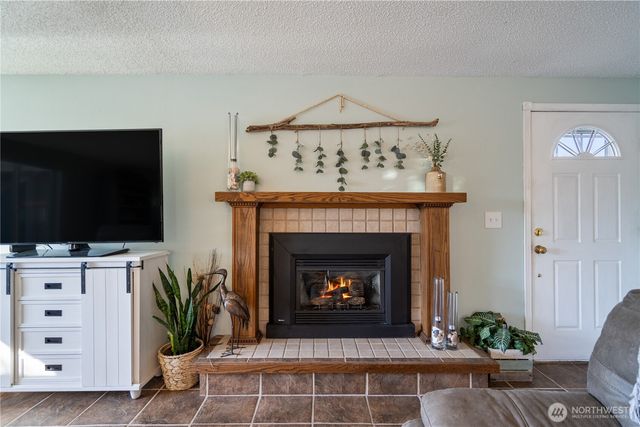 213 Canal Drive NE, Ocean Shores, WA 98569