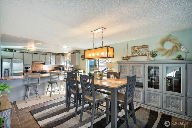 213 Canal Drive NE, Ocean Shores, WA 98569