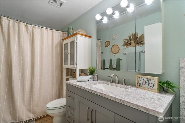 213 Canal Drive NE, Ocean Shores, WA 98569