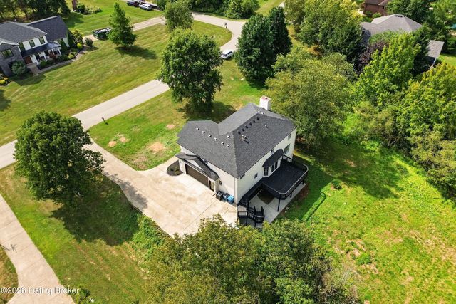 3815 Carriage Pointe Dr, Crestwood, KY 40014
