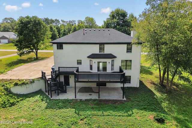 3815 Carriage Pointe Dr, Crestwood, KY 40014