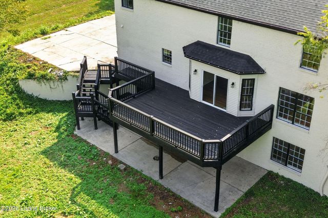 3815 Carriage Pointe Dr, Crestwood, KY 40014