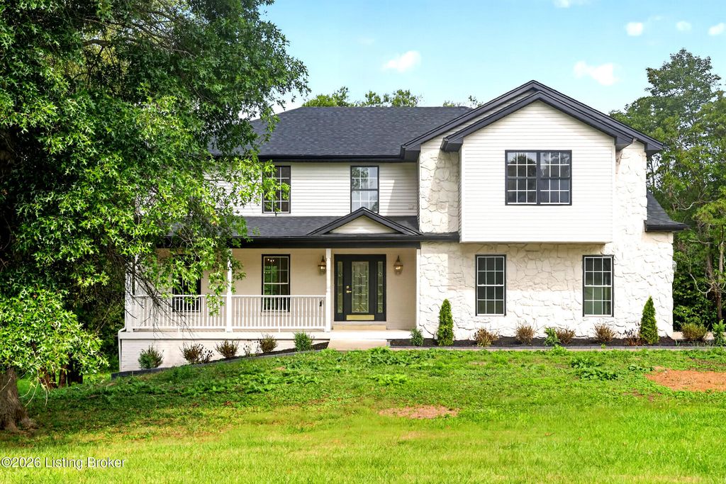 3815 Carriage Pointe Dr, Crestwood, KY 40014