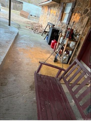 100 Kendall Dr Drive, Salesville, AR 72653