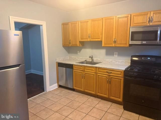 4035 ALDINE ST, Philadelphia, PA 19136