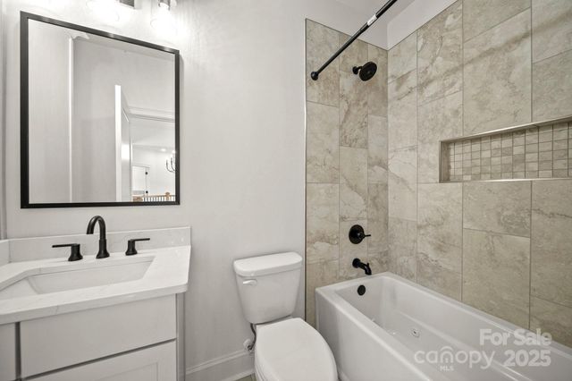 16612 Blackberry Hills Drive, Midland, NC 28107