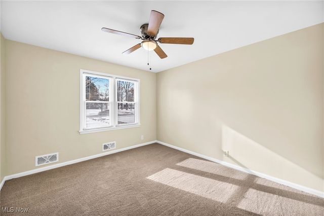 13984 Settlement Acres Drive, Brook Park, OH 44142