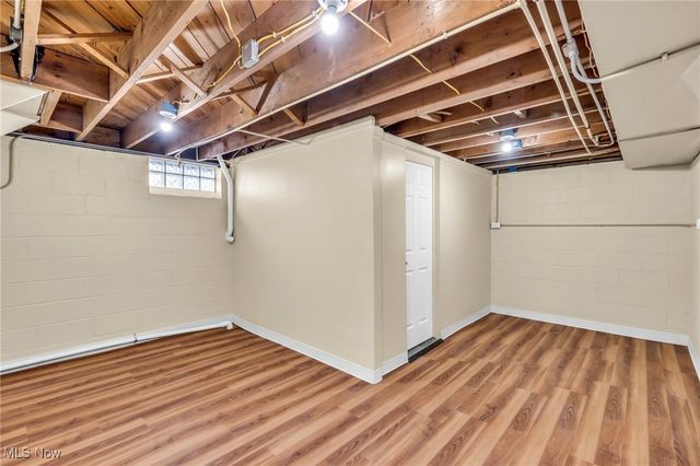 13984 Settlement Acres Drive, Brook Park, OH 44142