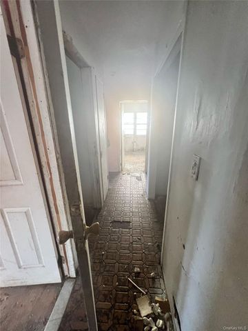 29 Bell Avenue, Mount Vernon, NY 10550