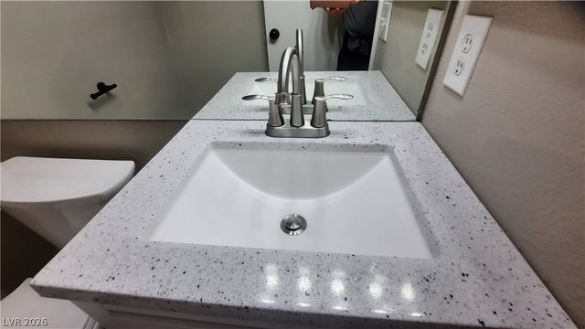 1632 MARATHON Drive 12, Las Vegas, NV 89108