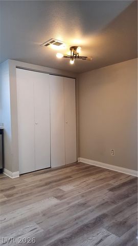 1632 MARATHON Drive 12, Las Vegas, NV 89108