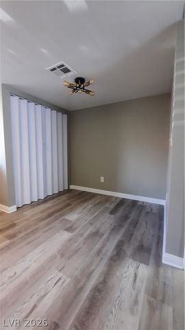 1632 MARATHON Drive 12, Las Vegas, NV 89108