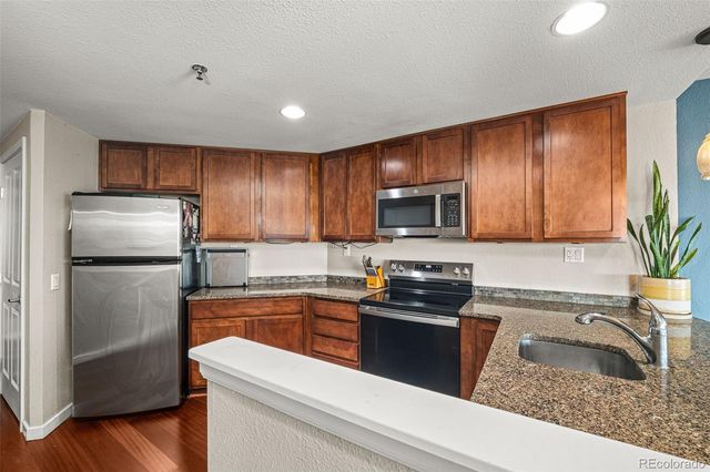100 Park Avenue W 1303, Denver, CO 80205
